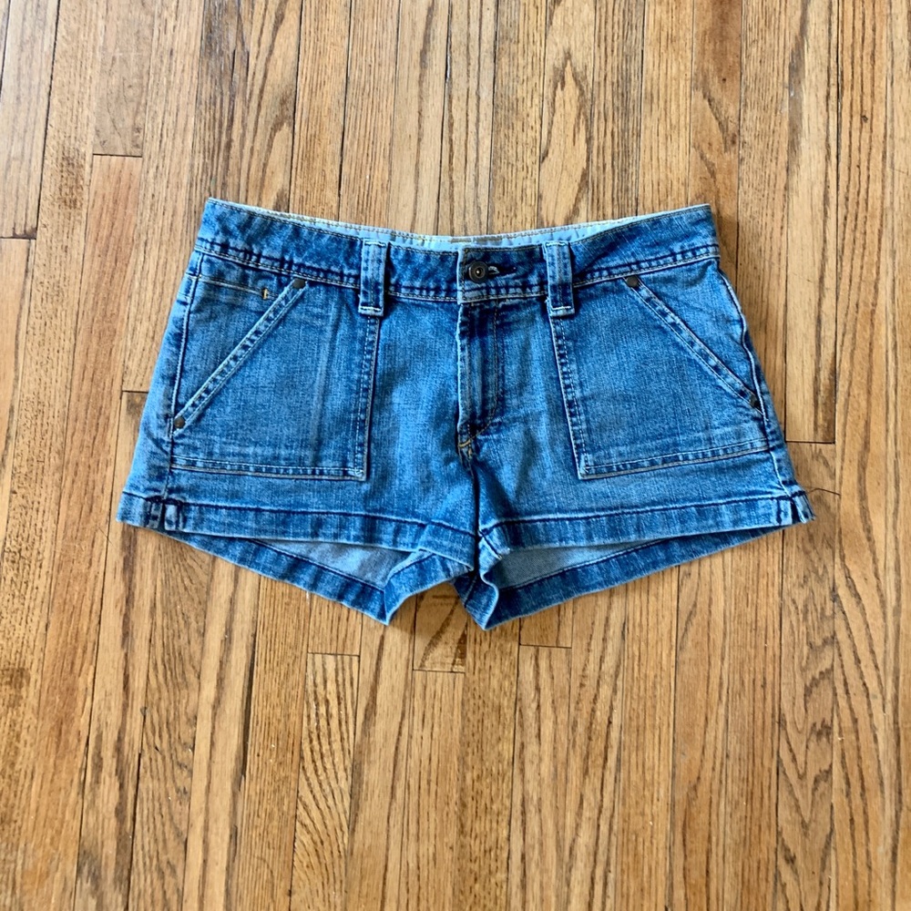 American Eagle Low Rise 8 Jean Shorts‎ Stretch Y2K Mini Denim Hot Pants Blue - Picture 3 of 11